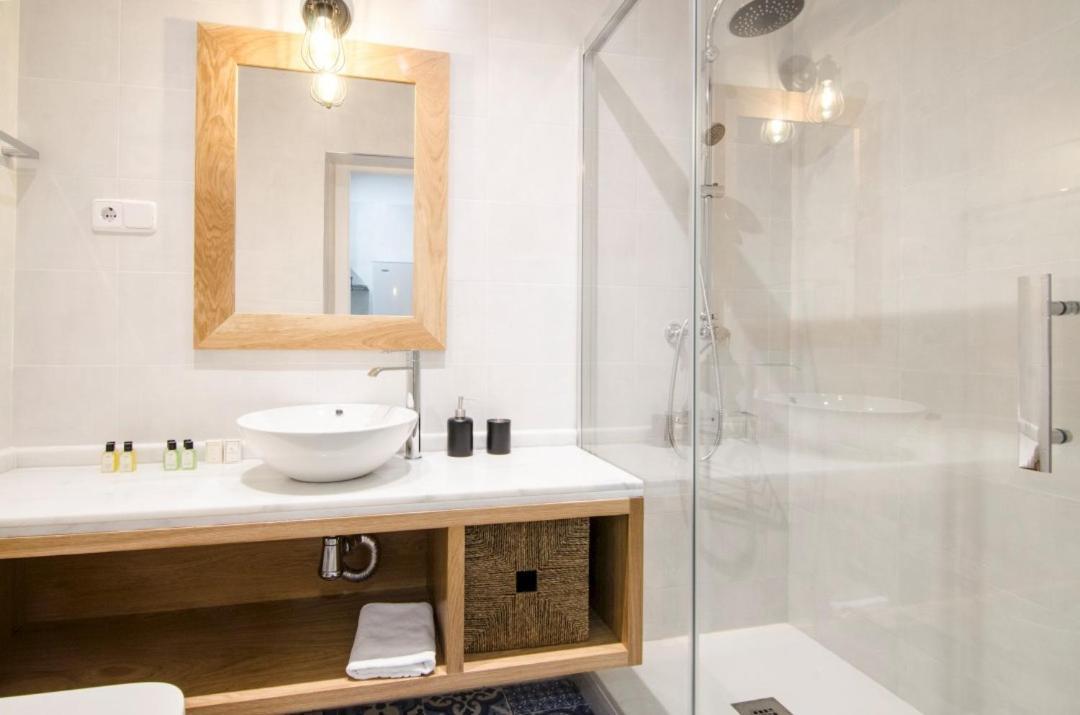 Apartamento Comfy And Centric- 2Bd 1Bth- Espoz Y Mina Madrid Exterior foto